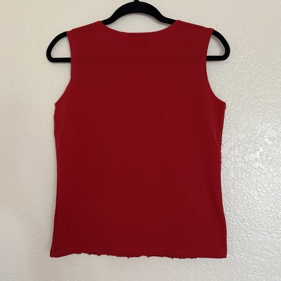 Claudia Richard Women's Red Sleeveless Top Sz M Front Ruffle Accent Casual Party - Picture 4 of 10